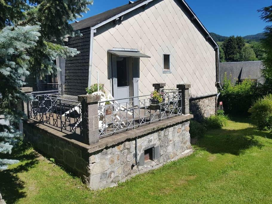 Appartement Charlannes La Bourboule Exteriér fotografie